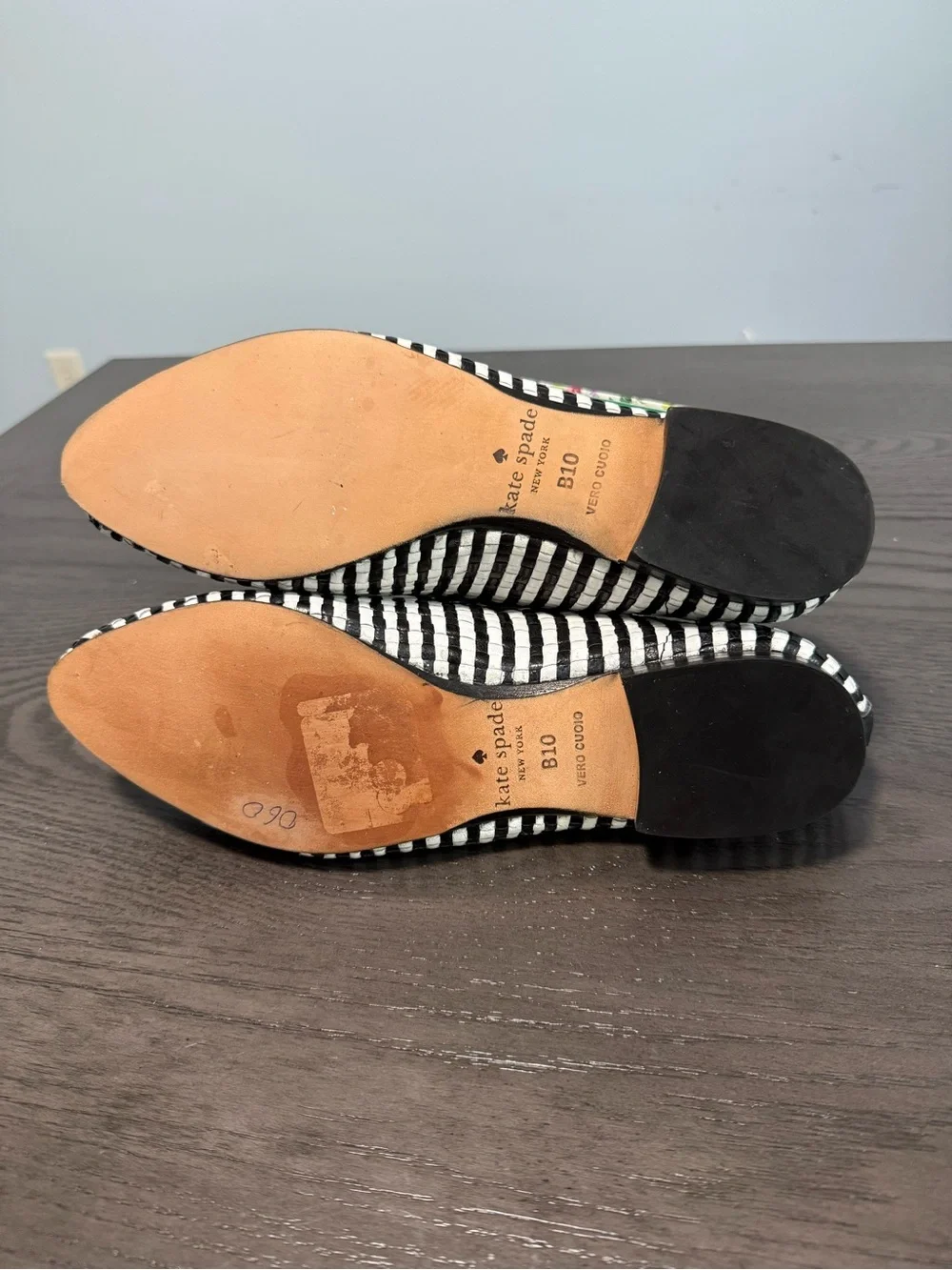 Kate Spade New York Woven Black White Loafers Women’s Size 10 B Leather Sole EUC